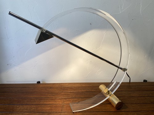 Lampe moderniste arceau - moderniste,