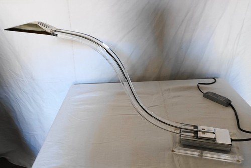 Lampe cobra plexiglass - cobra, et
